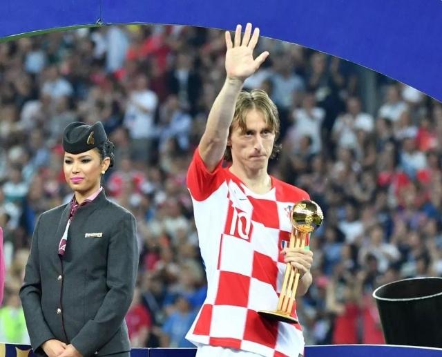 记者：马奎尔、德利赫特、谢什科缺席今日曼联训练