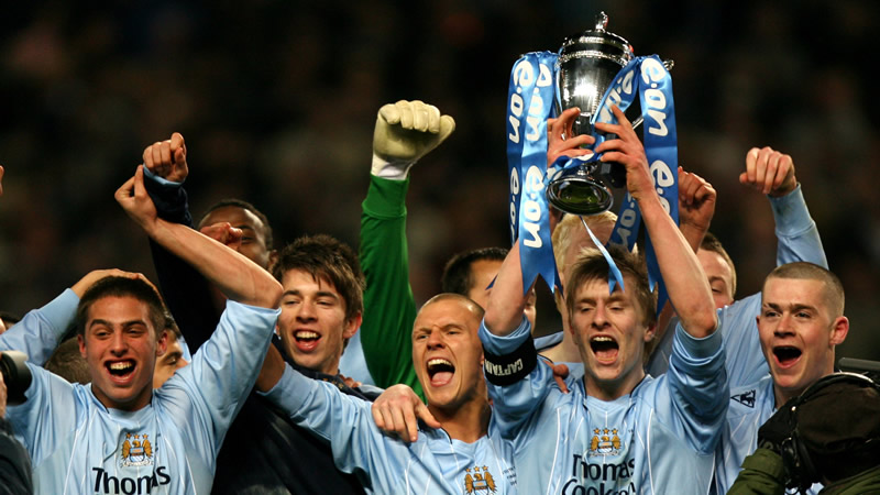 1平4负，拜仁近5次欧冠对阵卫冕冠军未尝胜绩（近5战欧冠卫冕冠军，拜仁1平4负仍无胜绩）