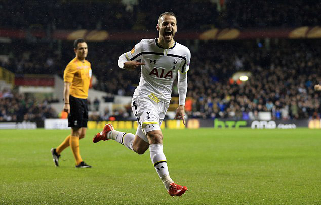 海登海姆2-1逆转柏林联合，朔普纳、席默尔破门