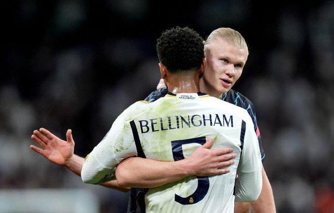 约克：理解有球迷对曼联建新球场不满，但现实是时代会变化