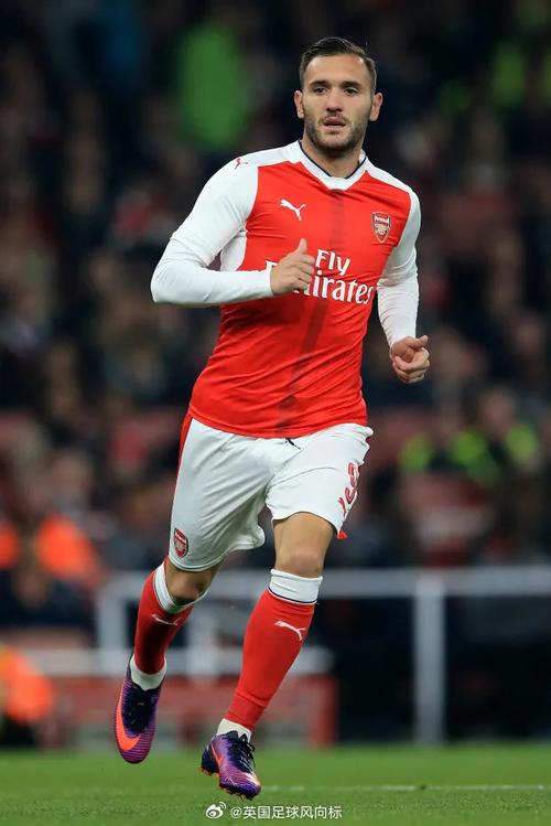 24岁巴西新神锋15轮11球！他竟从工地踢到英超，正与哈兰德争金靴（24岁巴西锋霸15轮11球：从工地逆袭英超，与哈兰德竞逐金靴）