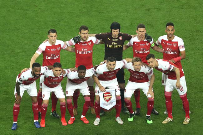 F1阿布扎比站：强势拿下一练第1+二练第1，诺里斯：不太满意