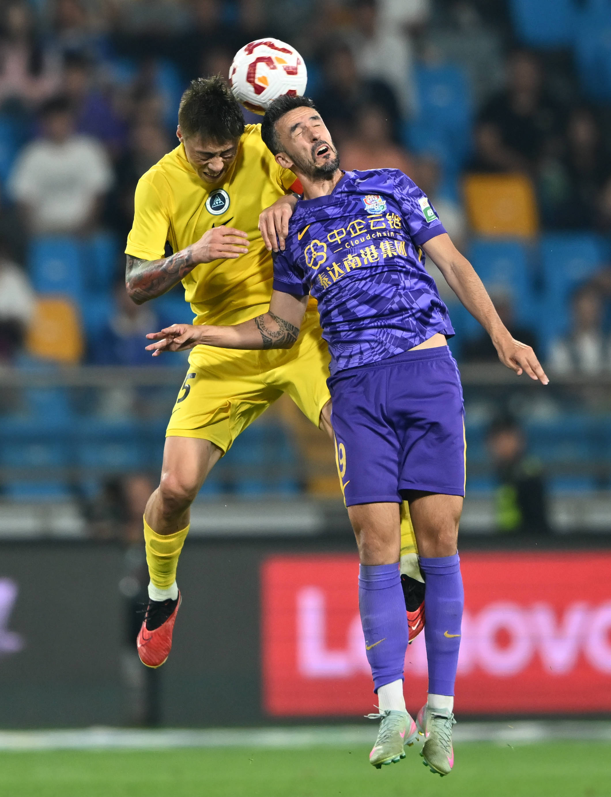 阿莱格里：我绝对没有冒犯裁判；莱奥具备成为中锋的特点