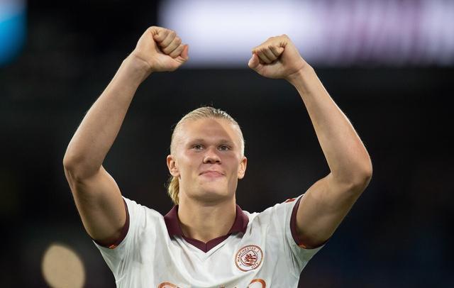 巴斯托尼：我不是只防守的后卫，依然自豪三年内两进欧冠决赛（巴斯托尼：我不止于防守，三年两闯欧冠决赛让我自豪）