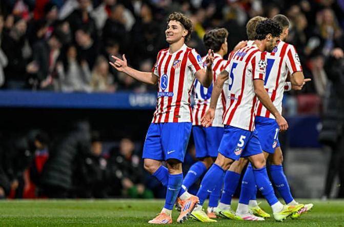 篮球火箭球员连续三场抢断上双