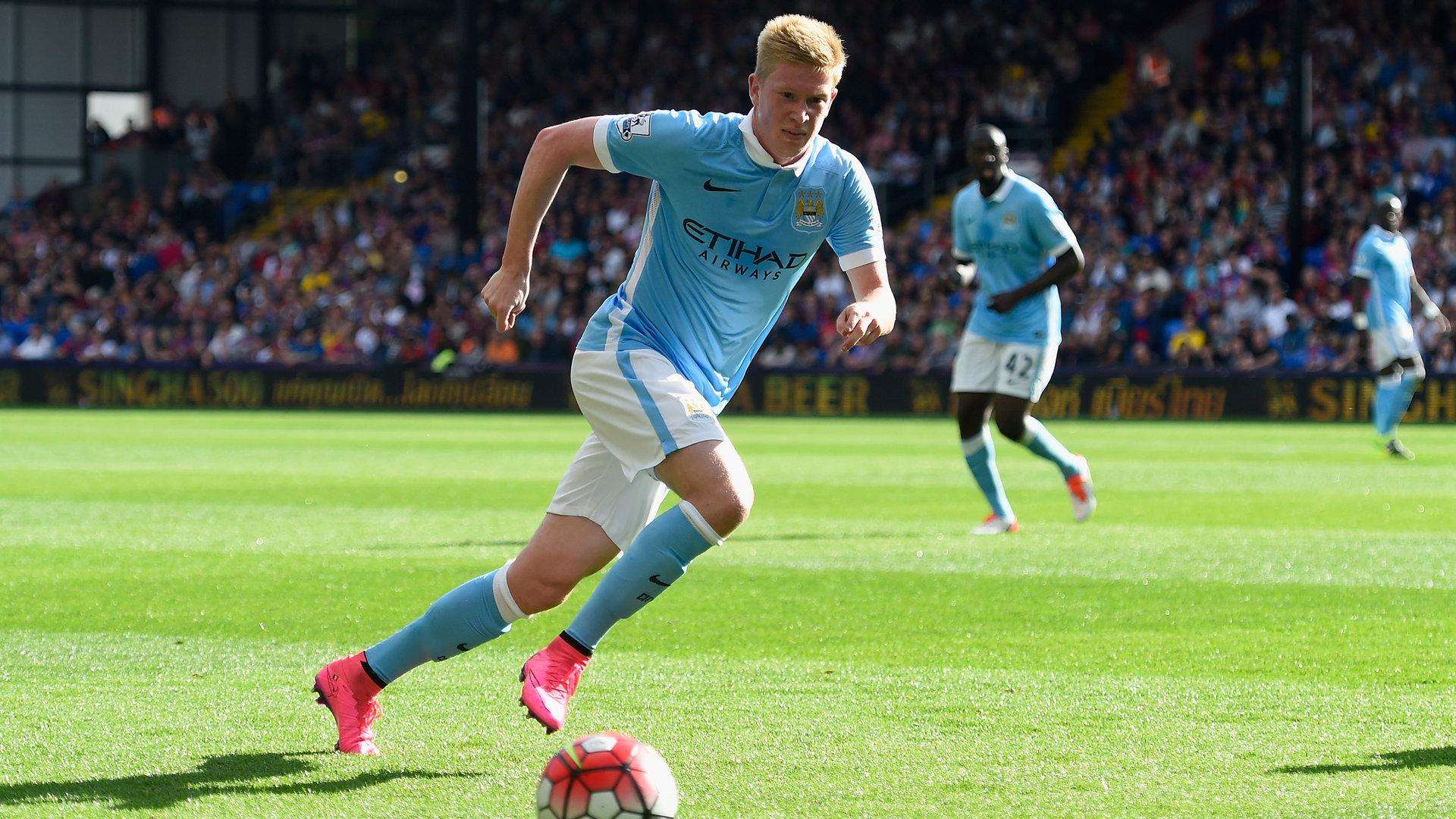 告别队长，热刺球员赛后在球场上将孙兴慜高高抛起