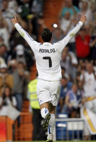 孙继海：邵佳一是现阶段适合担任国足主帅的人