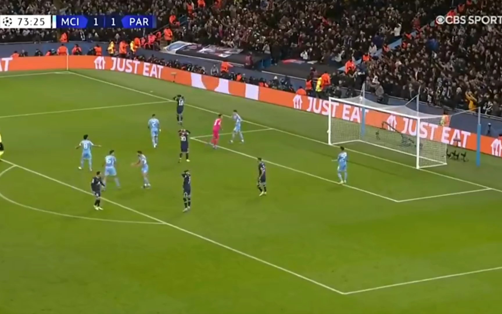 26岁巴西中场天才闪耀意甲，良心价仅4000万欧，4大豪门抢疯了（26岁巴西中场爆红意甲，4000万欧良心价引四大豪门竞逐）