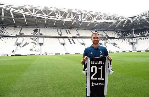 拜仁3比1逆转葡萄牙体育，欧冠小组赛六轮全胜（拜仁3-1逆转葡萄牙体育，欧冠小组六战全胜）