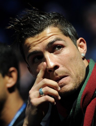 邮报：谢什科对曼联与纽卡都表达过兴趣，但他稍微倾向于红魔