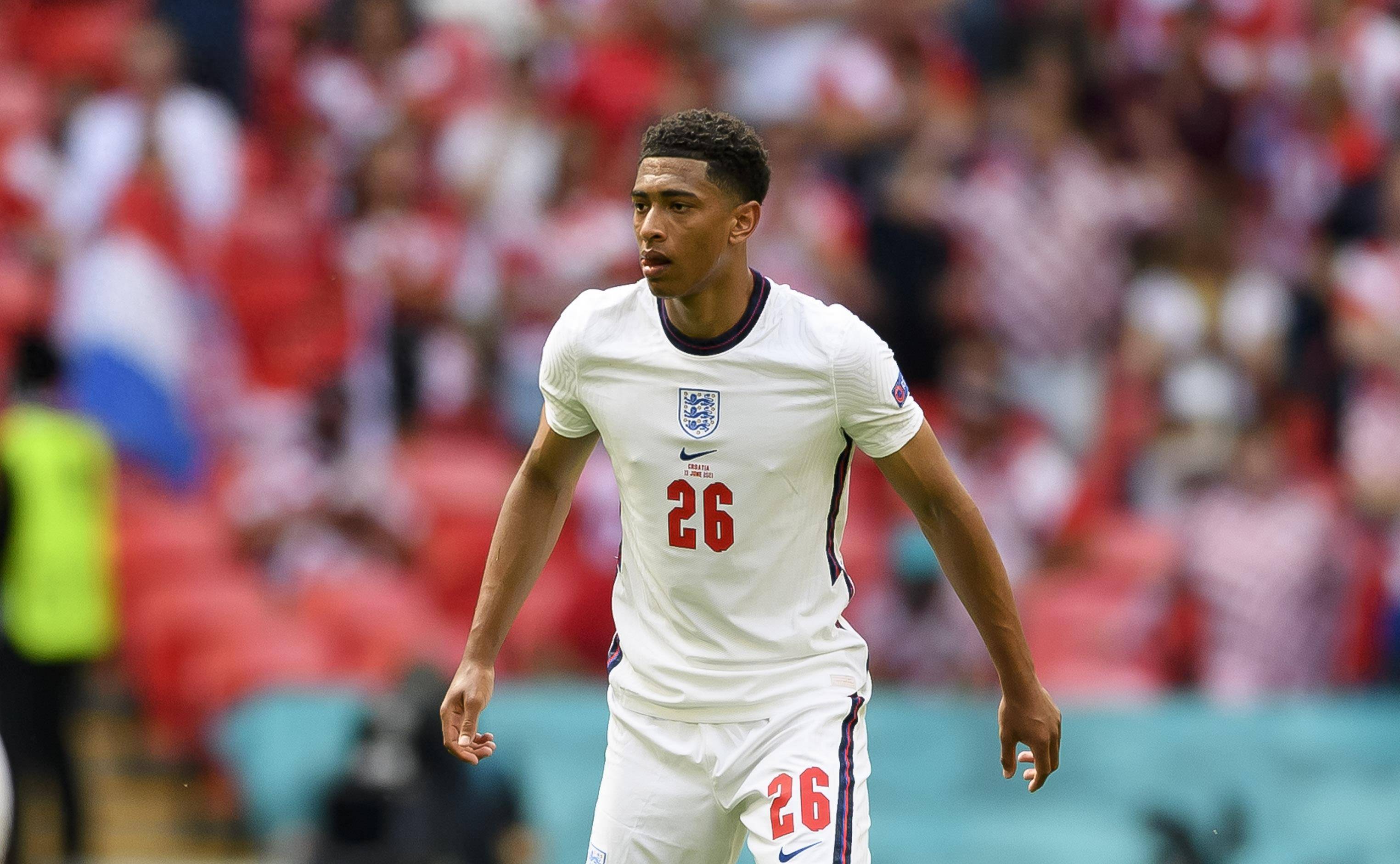 全网首发，足球纪录电影《决战梭鱼湾》明日12：00登陆爱奇艺