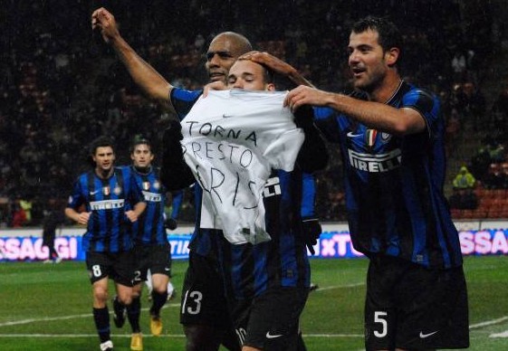 官方：阿德莱德联后卫弗里恩兹腿筋受伤，将缺席至明年（阿德莱德联官方：后卫弗里恩兹腿筋受伤，缺阵至明年）