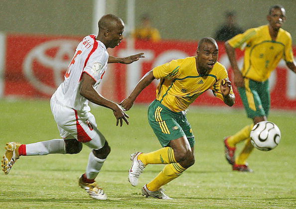 意甲战报：基恩双响，佛罗伦萨5-1十人乌迪内斯获联赛首胜（意甲快讯：基恩梅开二度，佛罗伦萨5-1大胜十人乌迪内斯斩获联赛首胜）