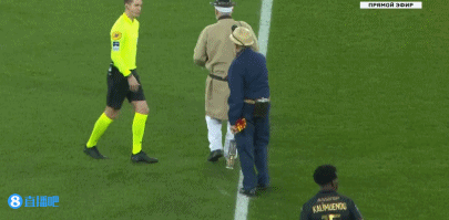 记者：阿隆索昨天没公布名单是在等姆巴佩，强行出战会恶化伤情