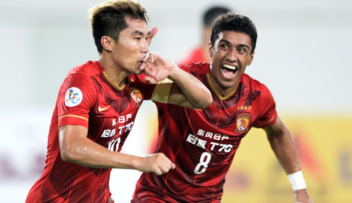 韩媒：全北现代外籍助教涉嫌“拉眼角”种族歧视韩国裁判